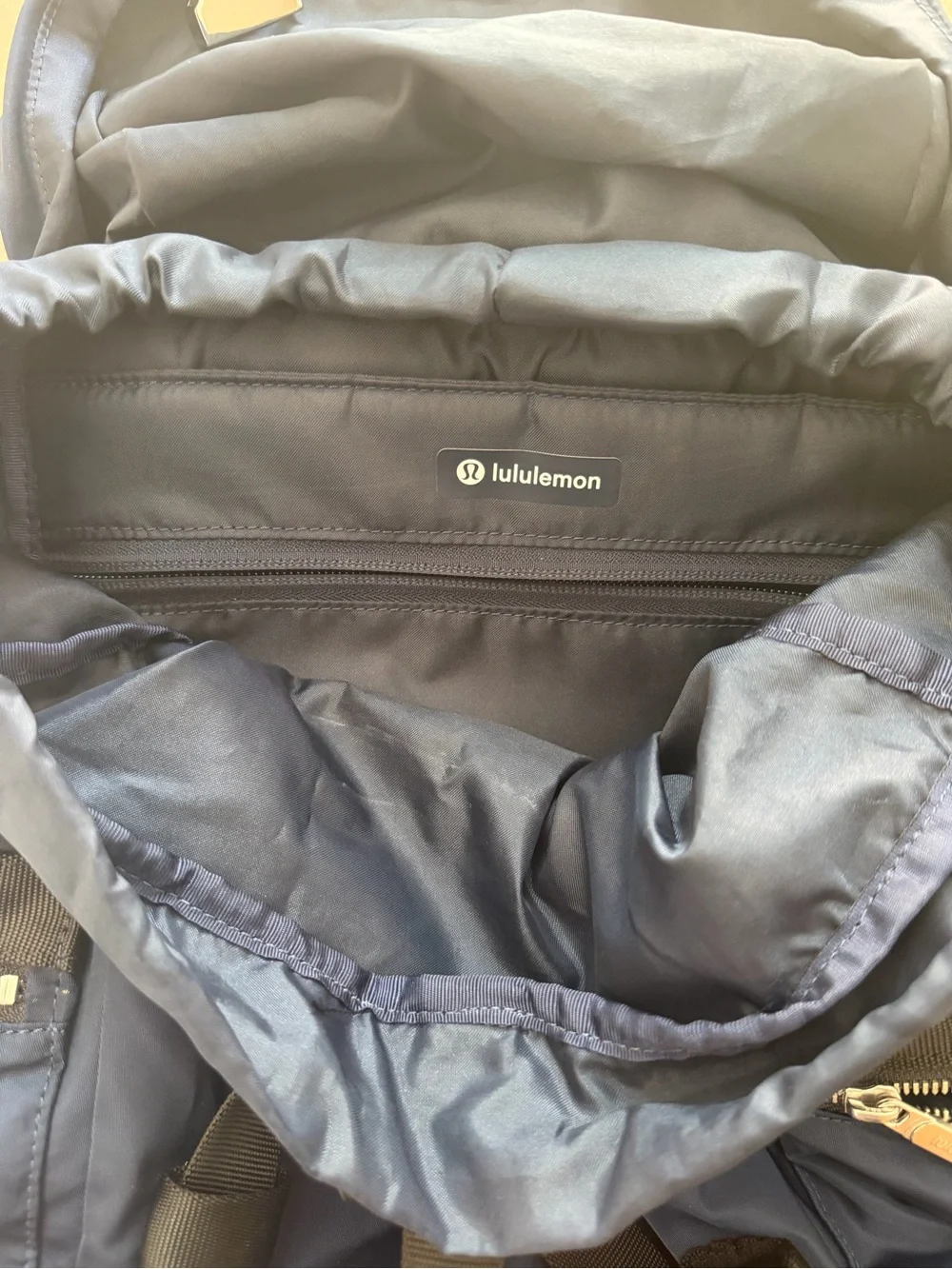 lululemon athletica wunderlust backpack small 14L navy